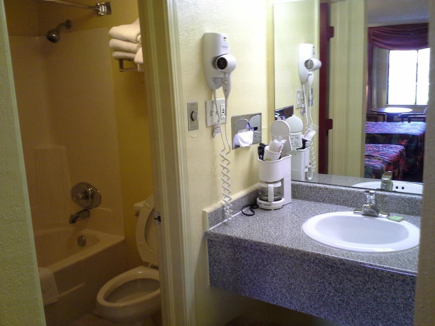 Travelodge By Wyndham Tulsa Kültér fotó