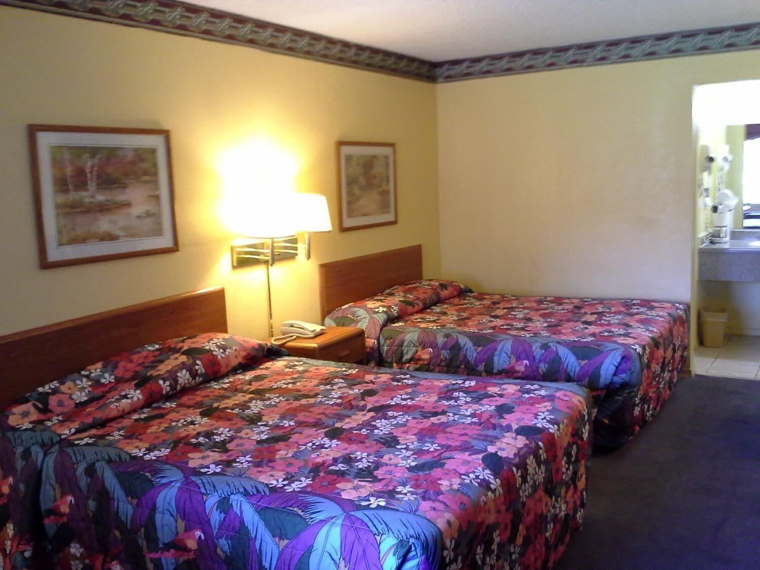 Travelodge By Wyndham Tulsa Kültér fotó
